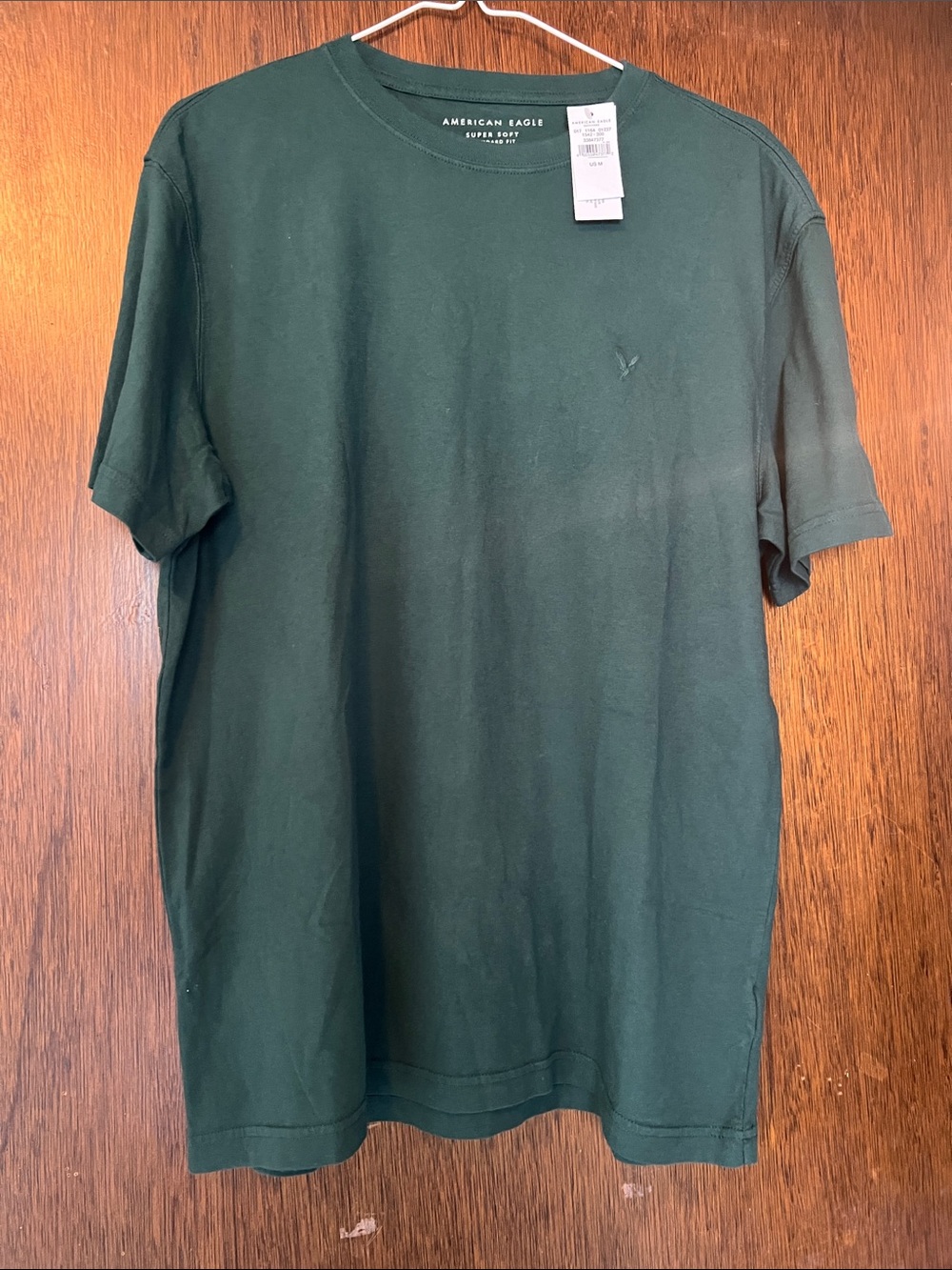 American Eagle Outfitters Short Sleeve Crew Tee in Forest Green